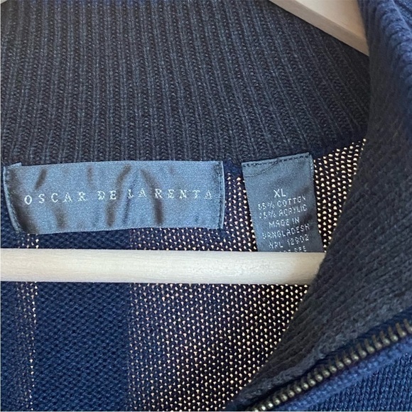 Vintage Oscar de La Renta sweater. Size XL - Picture 5 of 8